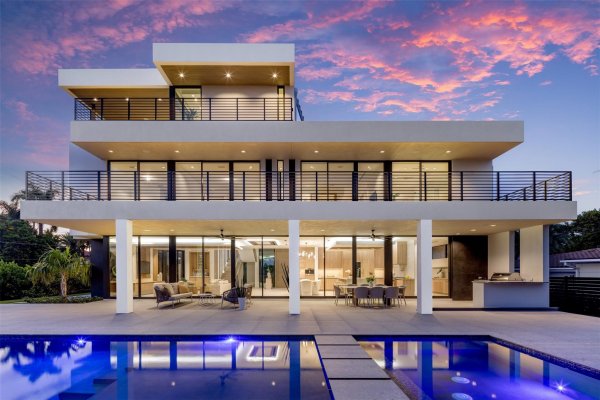 1626 E Lake Dr Fort Lauderdale, FL 33316