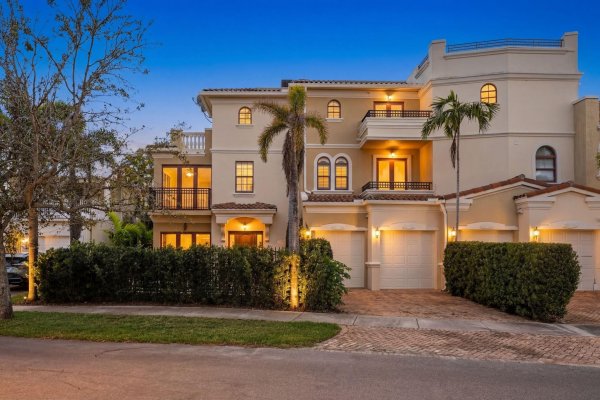 645 NE 17th #645 Fort Lauderdale, FL 33304