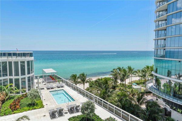 15811 Collins Ave #607 Sunny Isles Beach, FL 33160