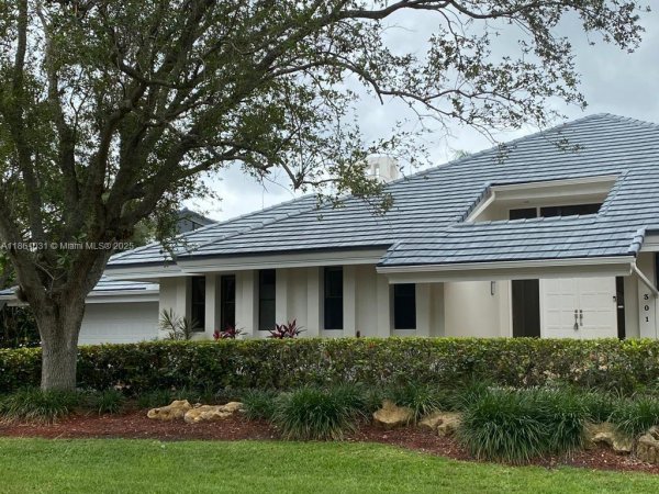 301 Isla Dorada Blvd Coral Gables, FL 33143 301 Isla Dorada Blvd Coral Gables, FL 33143