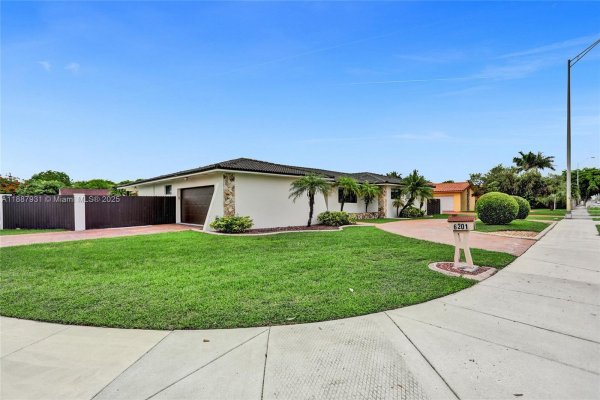6201 SW 107th Ave Miami, FL 33173