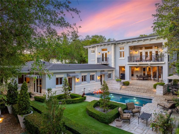 3916 Granada Blvd Coral Gables, FL 33134