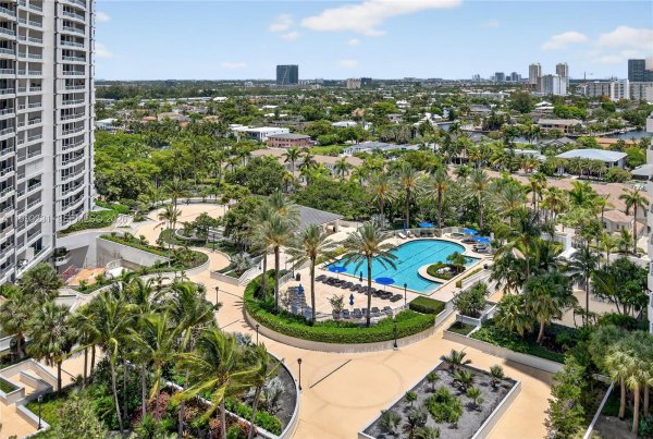 21150 Point Pl #1505 Aventura, FL 33180