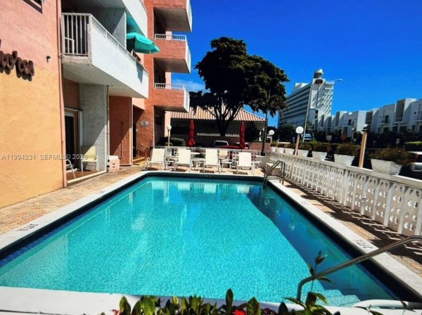 3201 NE 14th St Cswy #502 Pompano Beach, FL 33062