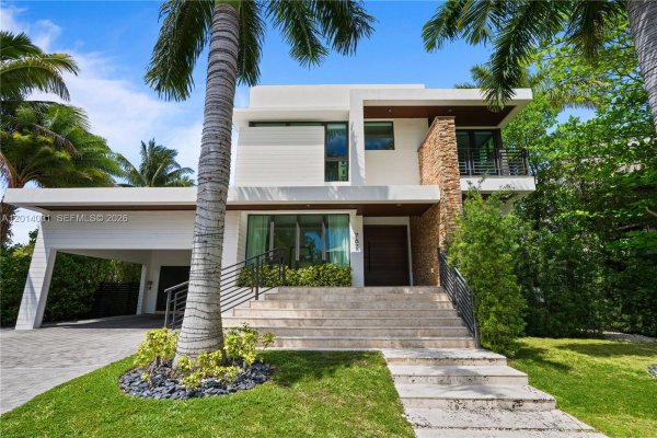 762 Fernwood Rd Key Biscayne, FL 33149