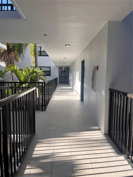 55 Ocean Ln Dr #3030 Key Biscayne, FL 33149