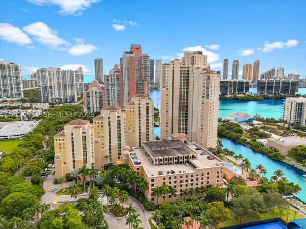 3340 NE 190th St #602 Aventura, FL 33180