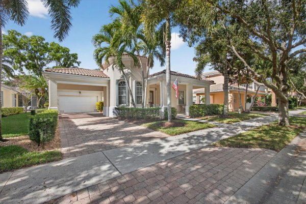 234 San Remo Jupiter, FL 33458