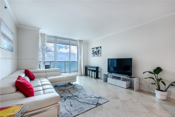 1830 S Ocean Dr #3511 Hallandale Beach, FL 33009