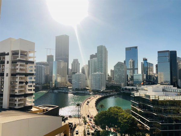 770 Claughton Is Dr #1601 Miami, FL 33131