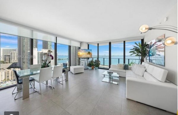 460 NE 28th St #2001 Miami, FL 33137