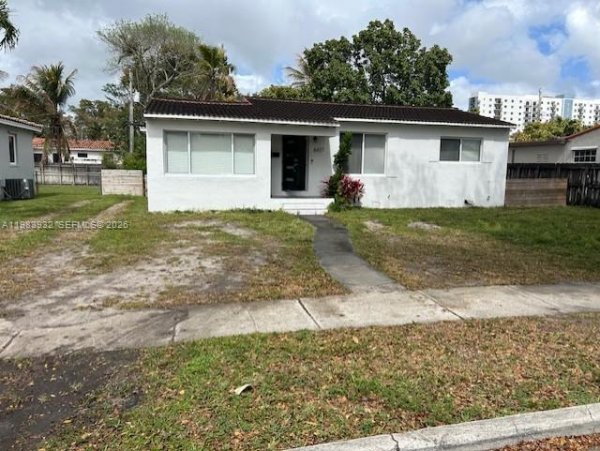6437 SW 10th St West Miami, FL 33144