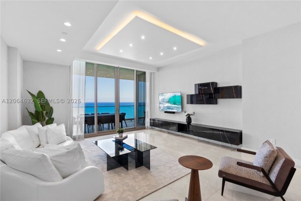17901 Collins Ave #1803 Sunny Isles Beach, FL 33160