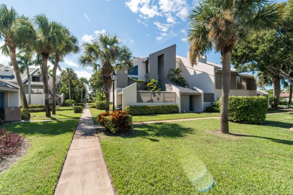 1605 S Us Hwy 1 #Sl3f Jupiter, FL 33477