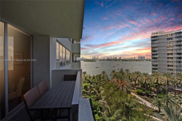 1500 Bay Rd #846S Miami Beach, FL 33139 1500 Bay Rd #846S Miami Beach, FL 33139
