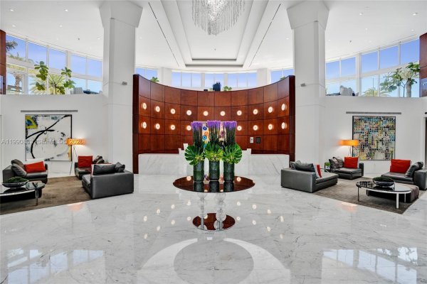 19111 Collins Ave #2101 Sunny Isles Beach, FL 33160