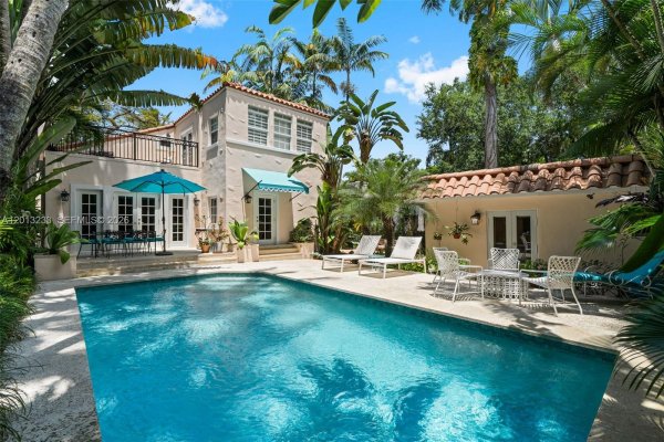 1782 Opechee Dr Miami, FL 33133