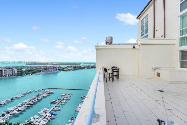 90 Alton Rd #PH3203 Miami Beach, FL 33139