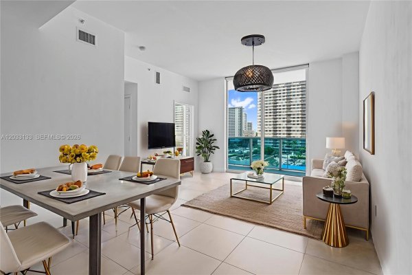 1945 S Ocean Dr #704 Hallandale Beach, FL 33009