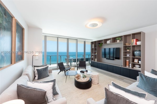 360 Ocean Dr #904S Key Biscayne, FL 33149