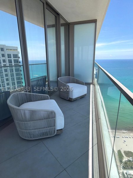 18975 Collins Ave #2905 Sunny Isles Beach, FL 33160