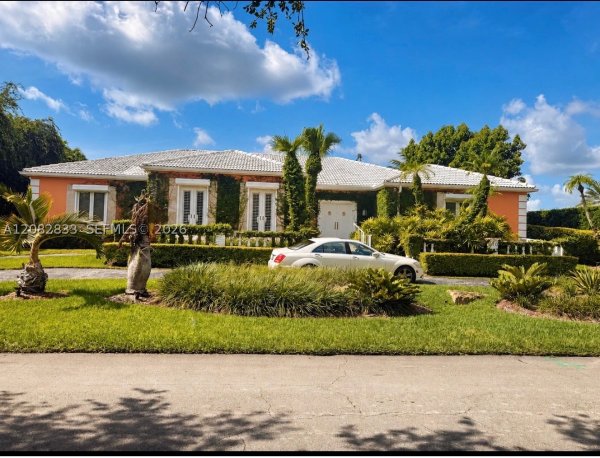 470 Marquesa Dr Coral Gables, FL 33156