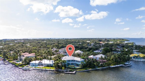 505 Tulip Ln Vero Beach, FL 32963