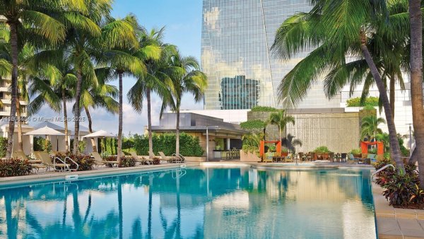 1435 Brickell Ave #3307 Miami, FL 33131