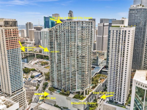 88 SW 7th St #2011 Miami, FL 33130