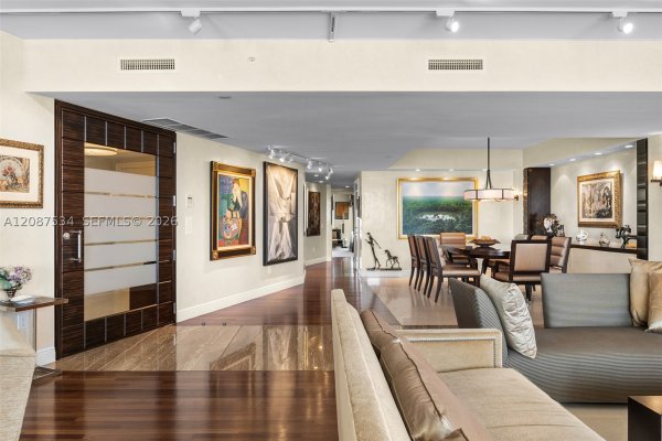 6000 Island Blvd #1703 Aventura, FL 33160