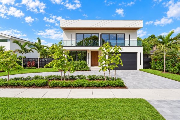 623 NE 16th Ter Fort Lauderdale, FL 33304