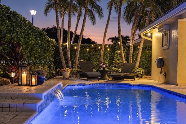 8601 SW 82nd Ter Miami, FL 33143