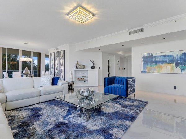 3100 N Ocean #601 Fort Lauderdale, FL 33308