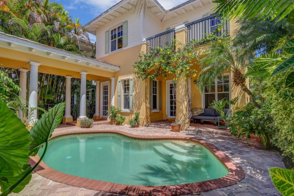 122 Inkberry Jupiter, FL 33458