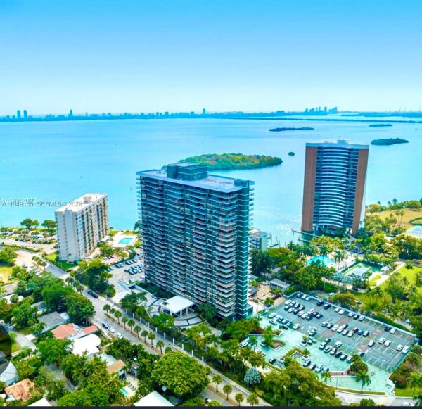 780 NE 69th St #504 Miami, FL 33138
