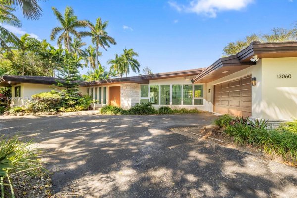 13060 Lerida St Coral Gables, FL 33156