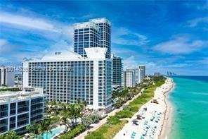6801 Collins Ave #LPH09 Miami Beach, FL 33141