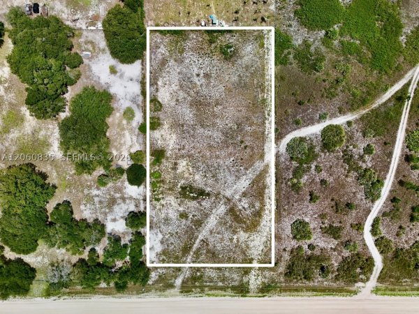 18277 NW 304th St Okeechobee, FL 34972