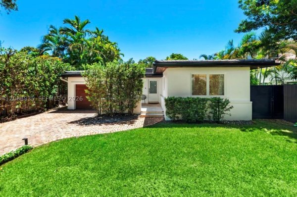 5711 Michelangelo St Coral Gables, FL 33146