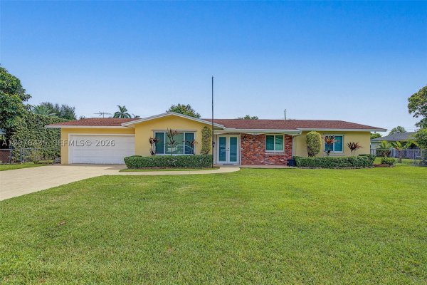17721 SW 93rd Ave Palmetto Bay, FL 33157