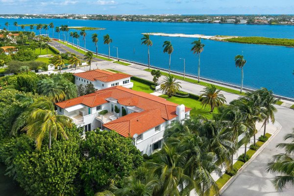 2631 S Flagler Dr West Palm Beach, FL 33405