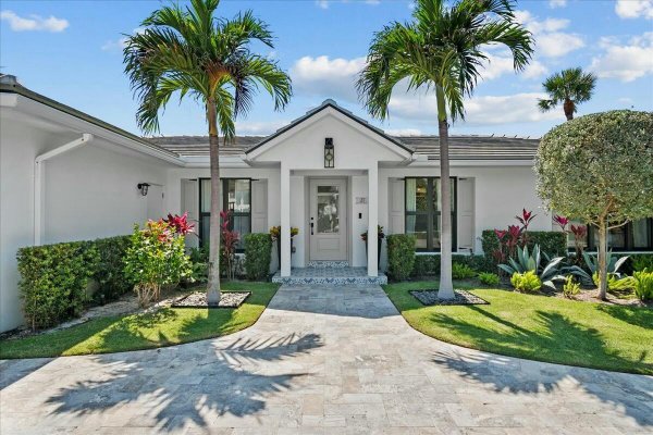 27 Ocean Dr Jupiter, FL 33469