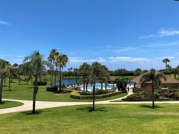 401 S Seas Dr #203 Jupiter, FL 33477
