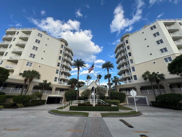 221 Ocean Grande Blvd #407 Jupiter, FL 33477