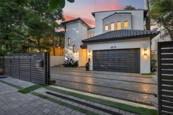 3675 Loquat Ave Miami, FL 33133