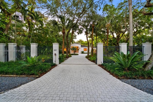 2841 Emathla St Miami, FL 33133