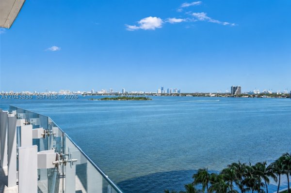 700 NE 26th Ter #804 Miami, FL 33137