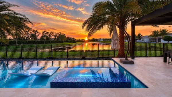 17119 Aquavera Way Boca Raton, FL 33496