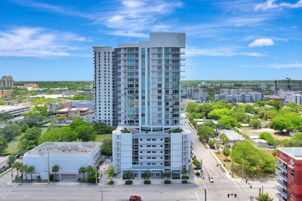 315 NE 3rd Ave #805 Fort Lauderdale, FL 33301