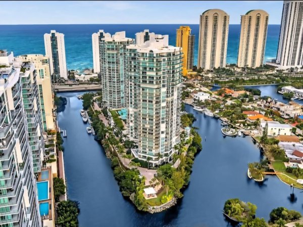 16500 Collins #356 Sunny Isles Beach, FL 33160